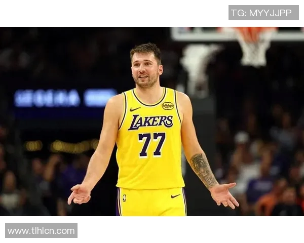 媒体热议东契奇表现惊艳有望成长为未来联盟最炙手可热超级巨星 媒体热议东契奇表现惊艳有望成长为未来联盟最炙手可热超级巨星