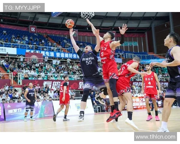 明星球员赛场之外的真实生活揭秘 与家人朋友的日常与个人爱好探秘